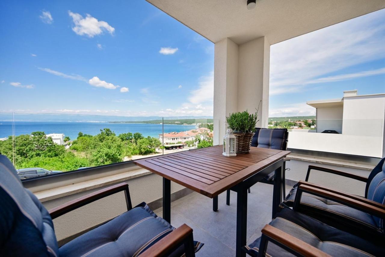 Apartments Sea & Stone Malinska Exterior photo