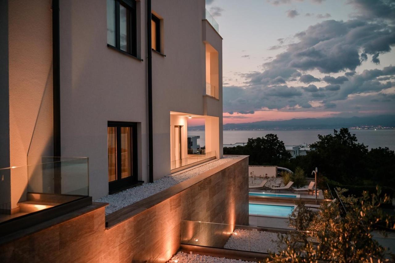 Apartments Sea & Stone Malinska Exterior photo