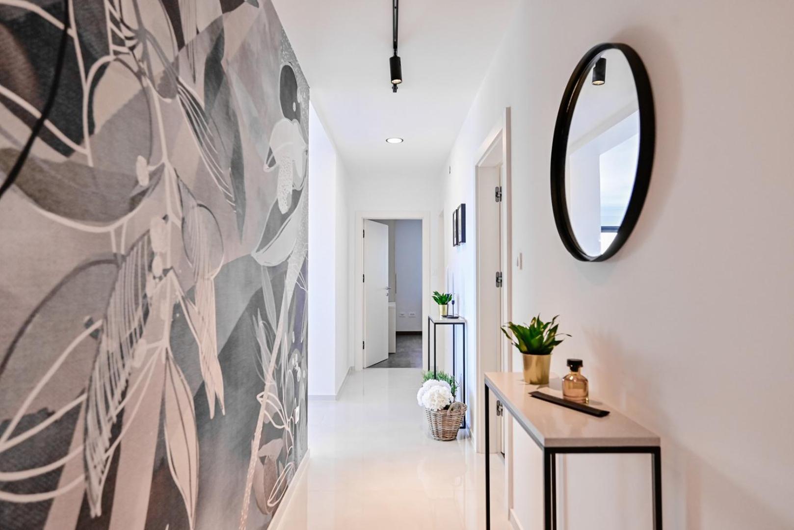 Apartments Sea & Stone Malinska Exterior photo
