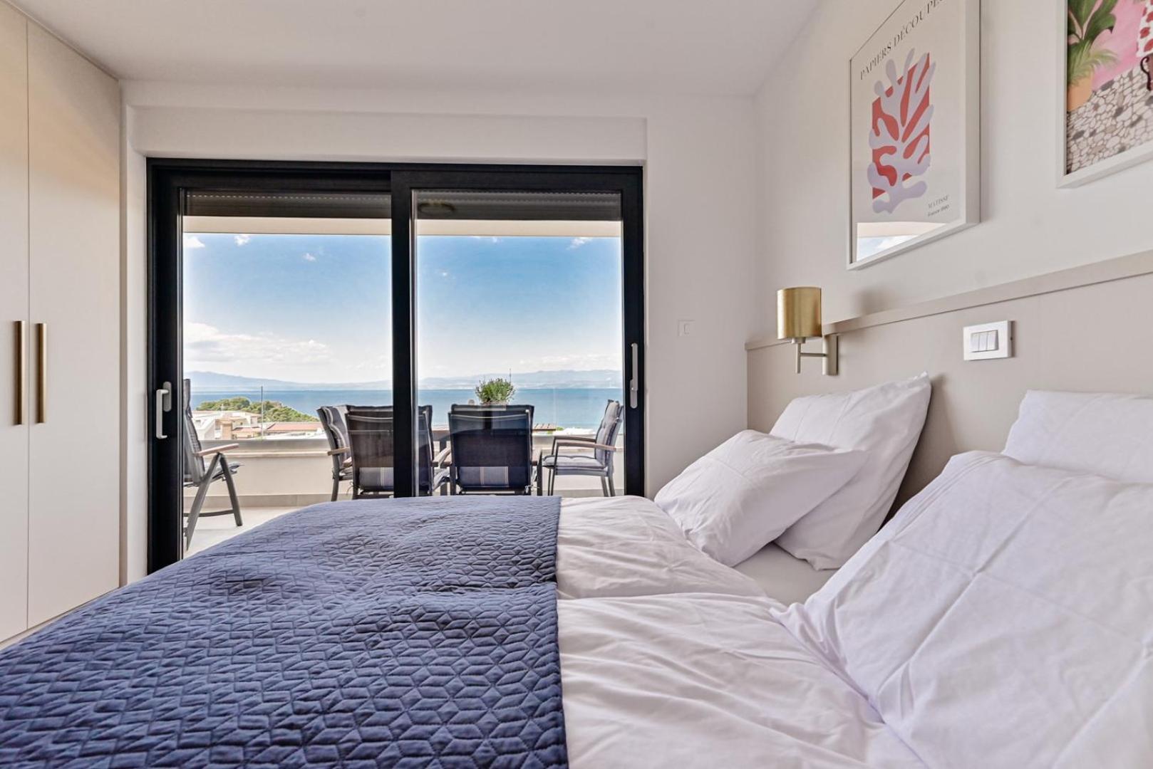 Apartments Sea & Stone Malinska Exterior photo