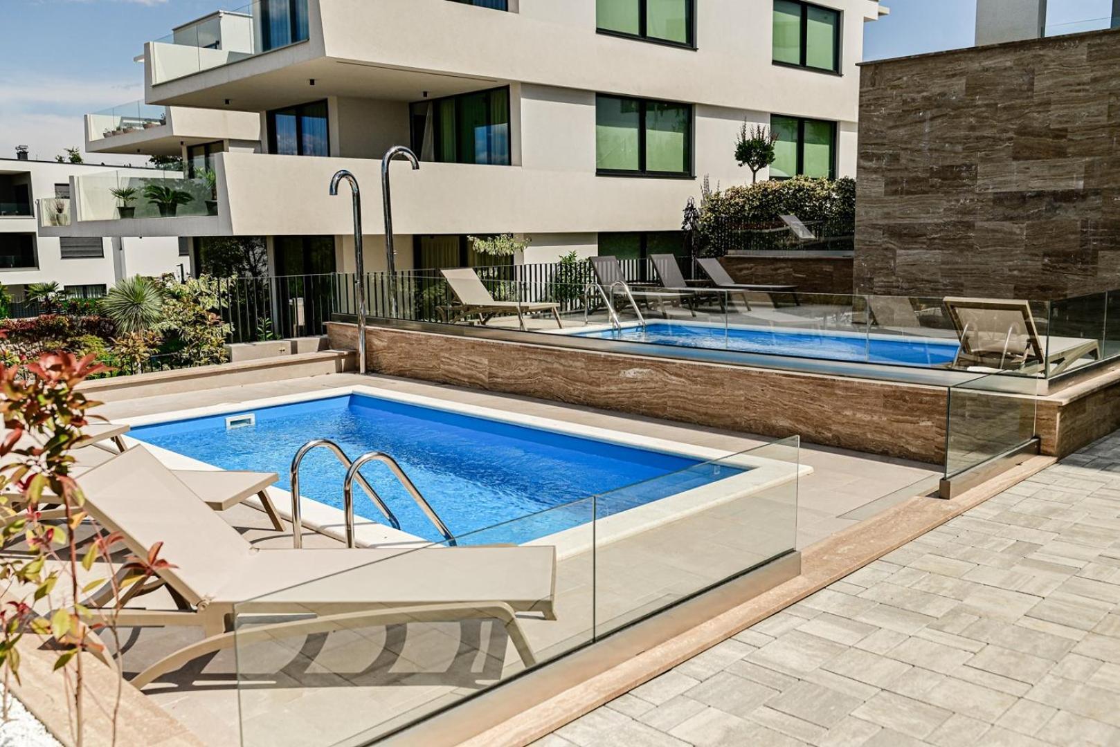 Apartments Sea & Stone Malinska Exterior photo