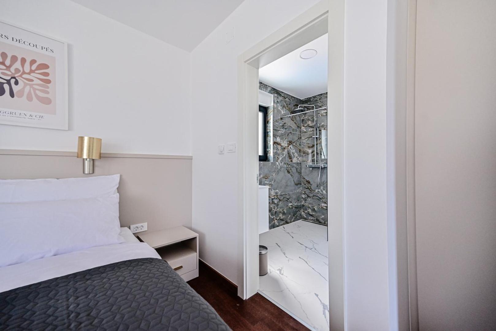 Apartments Sea & Stone Malinska Exterior photo